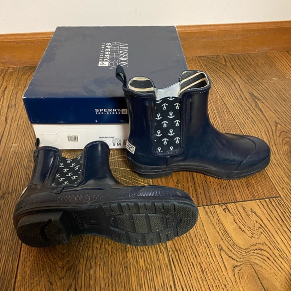 Sperry ankle rain boots - Picture 1 of 1